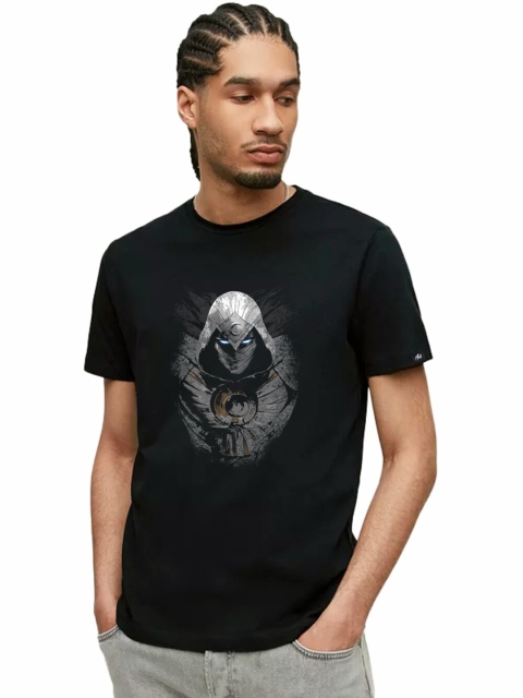 

Planet Superheroes Men Black Printed Applique T-shirt