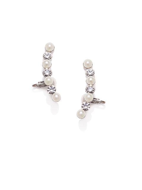 

Kazo White & Silver-Toned Spherical Ear Cuff