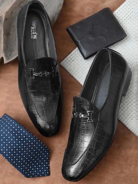 

birgos Men Black Textured Formal Loafer