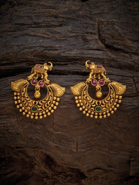 

Kushal's Fashion Jewellery Red Crescent Shaped Chandbalis Earrings