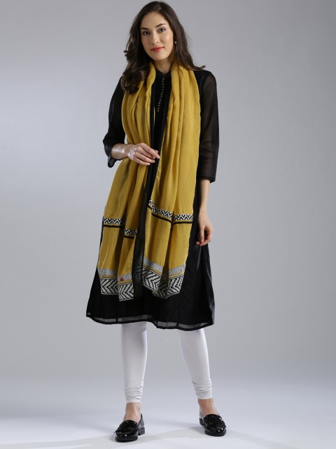 

W Mustard Yellow Dupatta