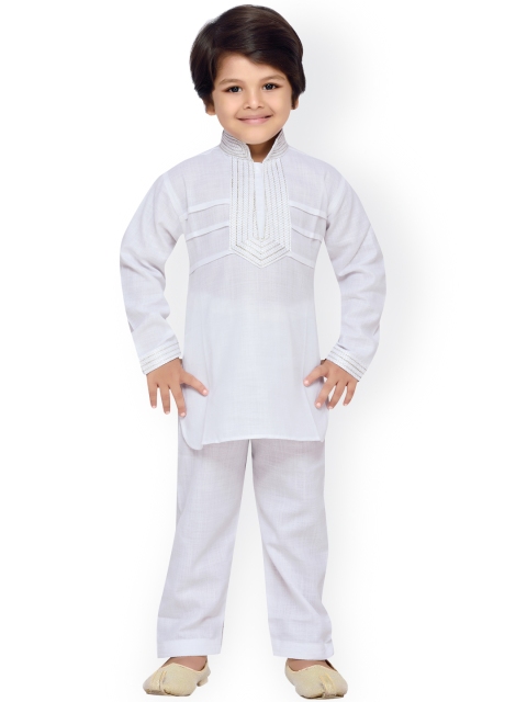 

Aj DEZInES Boys White Solid Kurta with Pyjama