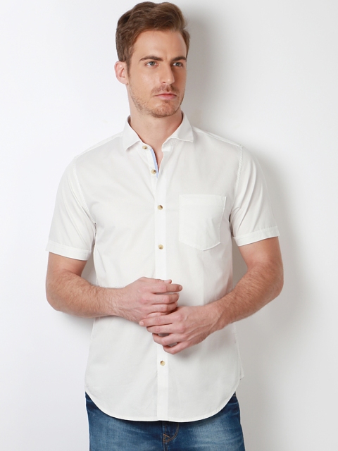 

Peter England Men White Slim Fit Solid Casual Shirt