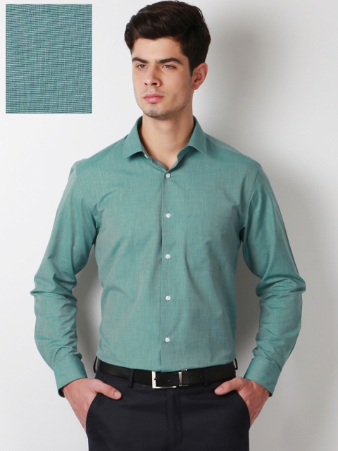 

Peter England Men Green Nuvo Regular Fit Solid Formal Shirt