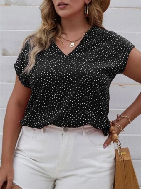 

URBANIC Black Print Extended Sleeves Top