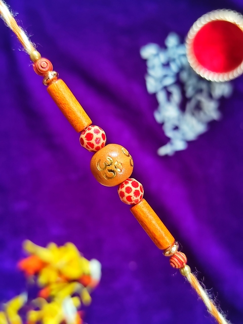 

CRAYTON Men Brown Beaded Round Om Rakhi, Multi