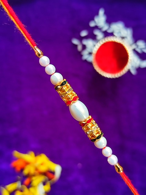 

CRAYTON Men Red & Gold-Toned Pearl Beaded Rakhi