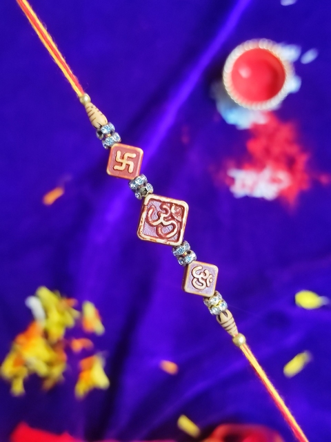 

CRAYTON Men Red Om & Swastik Beaded Rakhi