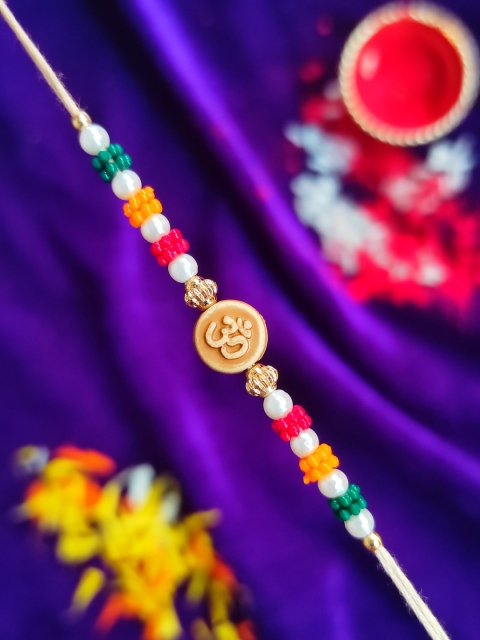 

CRAYTON Men Brown & Beige Round Om Rakhi