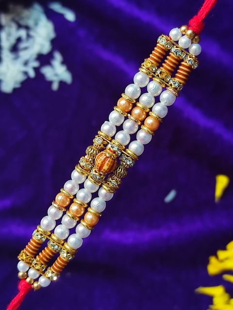 

CRAYTON Men Multicoloured Sandalwood-Studded Bracelet Rakhi, Multi
