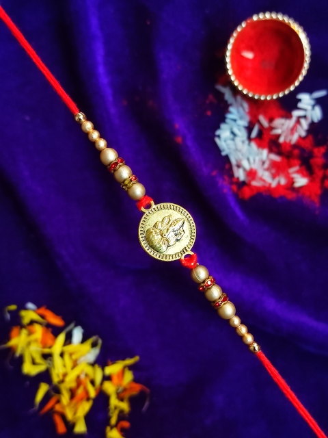 

CRAYTON Men Red & Gold-Toned Beaded Ganesh Om Rakhi