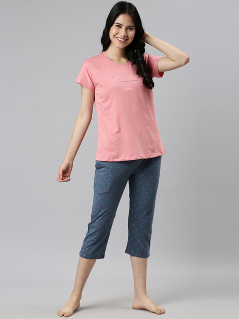 

GOLDSTROMS Women Peach-Coloured & Blue Printed Night suit