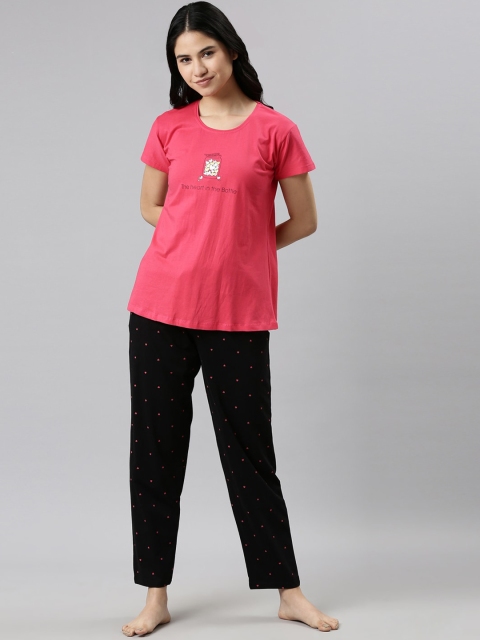 

GOLDSTROMS Women Peach-Coloured & Black Printed Night suit