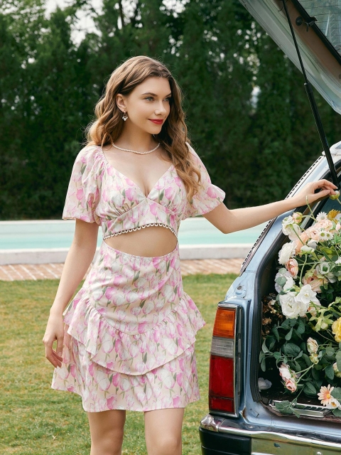 

URBANIC Pink Floral A-Line Dress