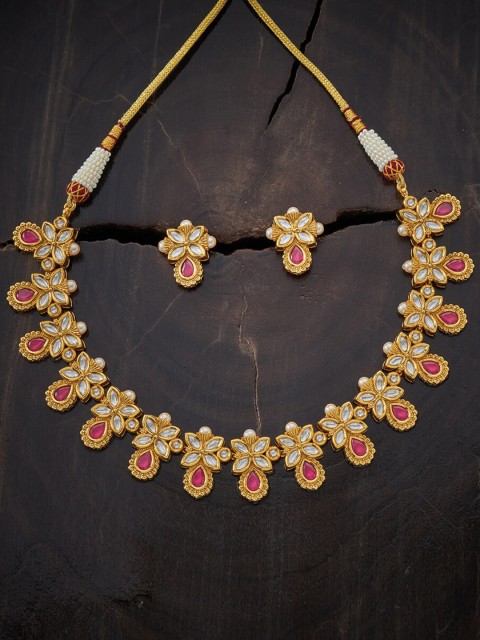 

Kushal's Fashion Jewellery Red Kundan Studded Gold-Plated Jewellery Set