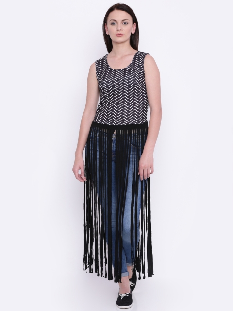 

Deal Jeans Black & White Printed Longline Top