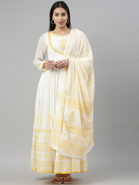 

Neerus Women Yellow Embroidered Flared Sleeves Thread Work Anarkali Kurta