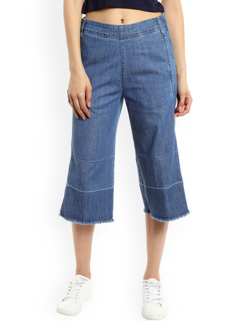

TARAMA Women Blue Mid-Rise Clean Look Cropped Jeans