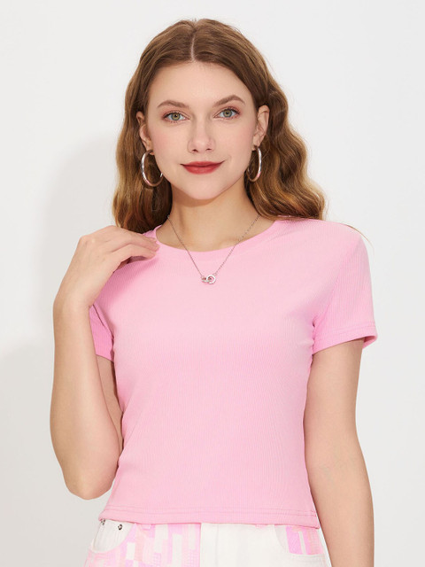 

URBANIC Women Pink V-Neck Slim Fit T-shirt