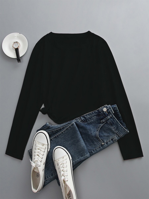 

URBANIC Women Black V-Neck T-shirt