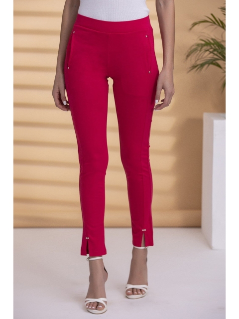 

Lakshita Women Pink Solid Skinny Fit Velvet Jeggings