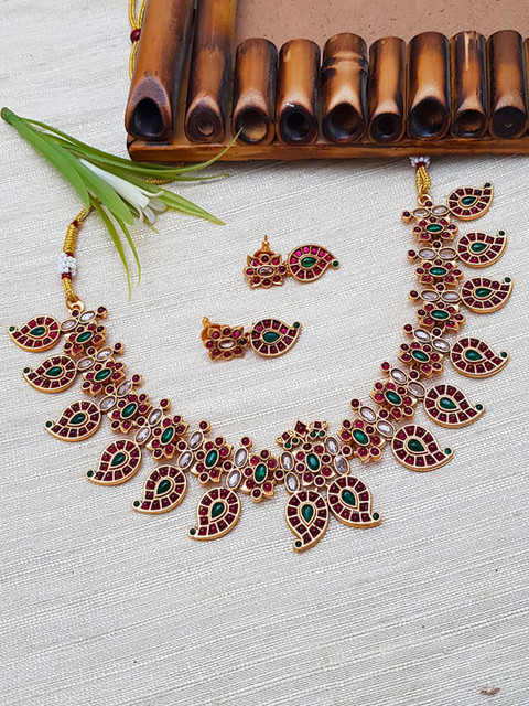 

GRIIHAM Gold Plated Red & Green AD Studded Necklace Set