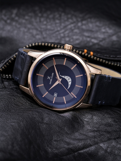 

Daniel Klein Men Black Analogue Watch DK11300-3
