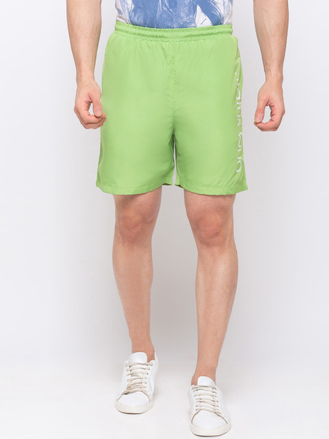 

Status Quo Men Green Sports Shorts