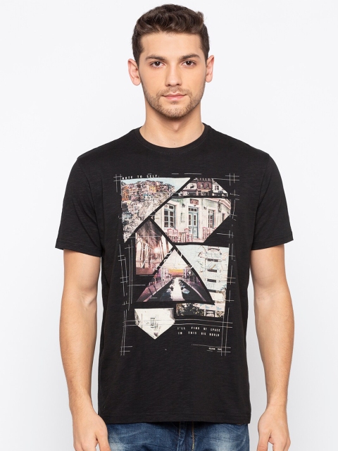 

Status Quo Men Black Printed Raw Edge Slim Fit T-shirt