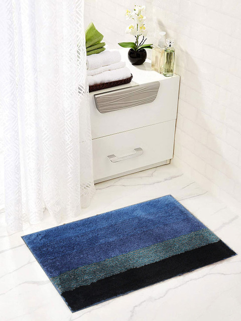 

LUXEHOME INTERNATIONAL Set Of 2 Blue Striped 1600 GSM Rectangular Bath Rug