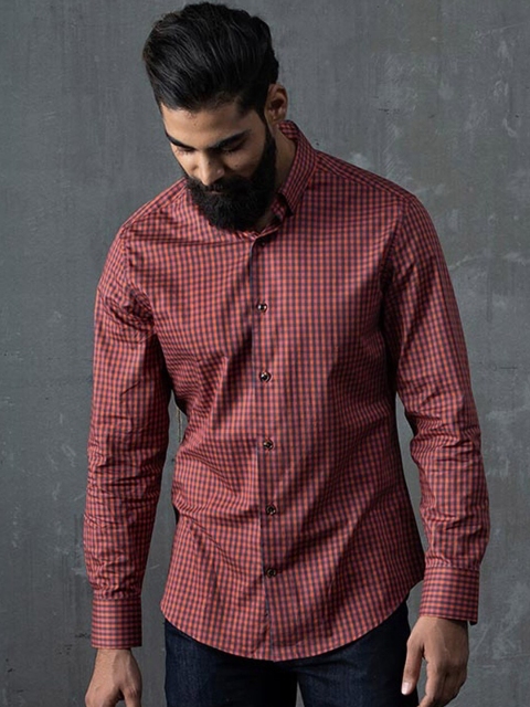 

Andamen Men Rust Classic Checked Casual Shirt