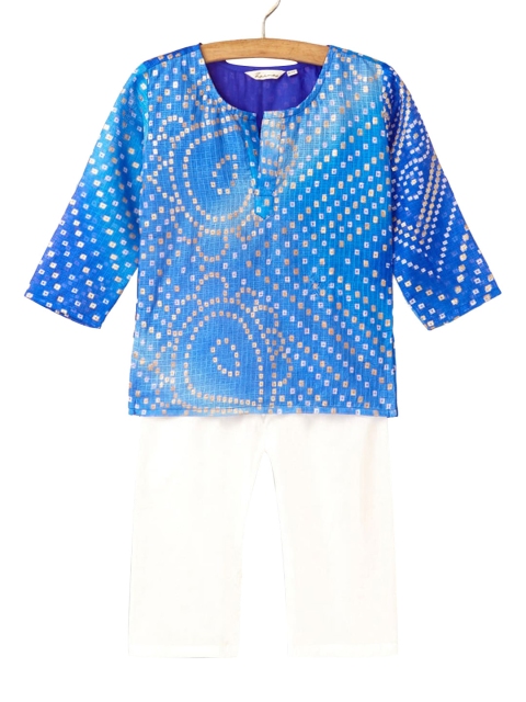 

Hopscotch Boys Blue Printed Angrakha Pure Cotton Kurti with Pyjamas