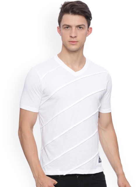 

Crocodile Men White Solid V-Neck T-shirt