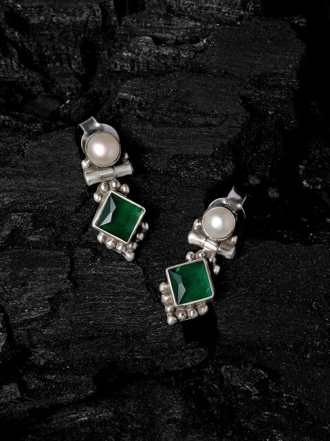 

Silvora by Peora Green Square Drop Earrings