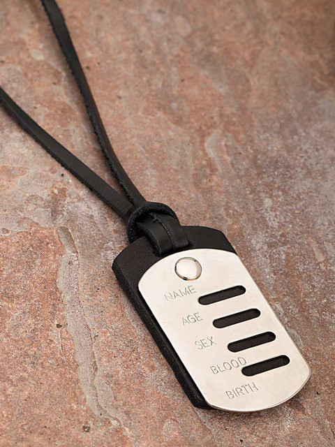 

Dare by Voylla Men Black Handcrafted Necklace
