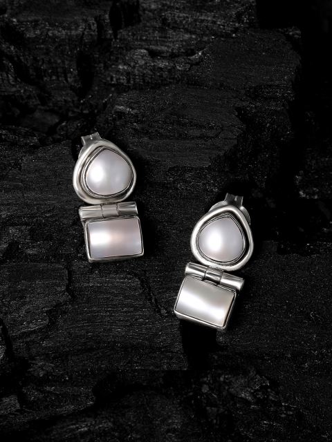 

Silvora by Peora Silver-Toned & White Teardrop Shaped Studs Earrings