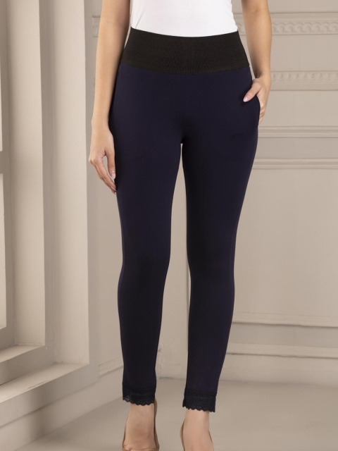 

Lakshita Women Blue Solid Skinny-Fit Jeggings, Navy blue
