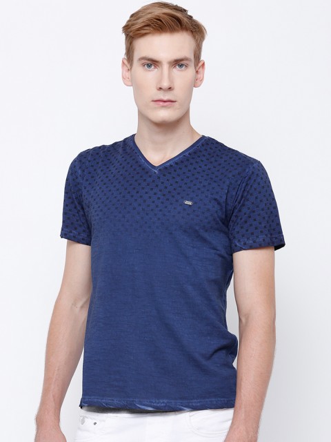 

LOCOMOTIVE Men Blue Printed V-Neck T-shirt