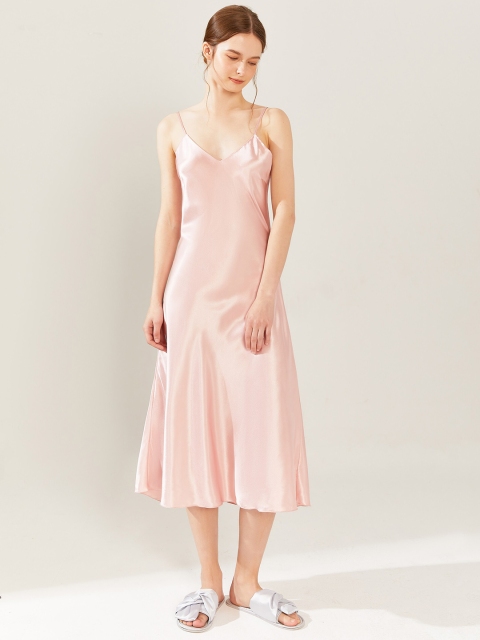 

URBANIC Pink Solid Nightdress