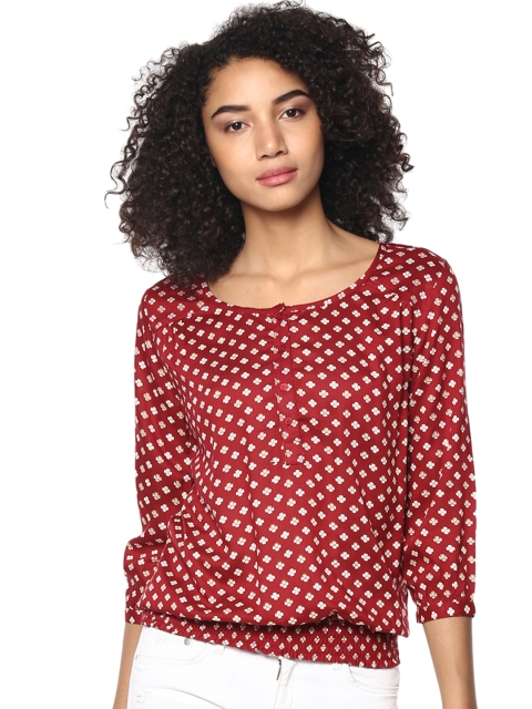 

Harpa Women Maroon & White Printed Blouson Top