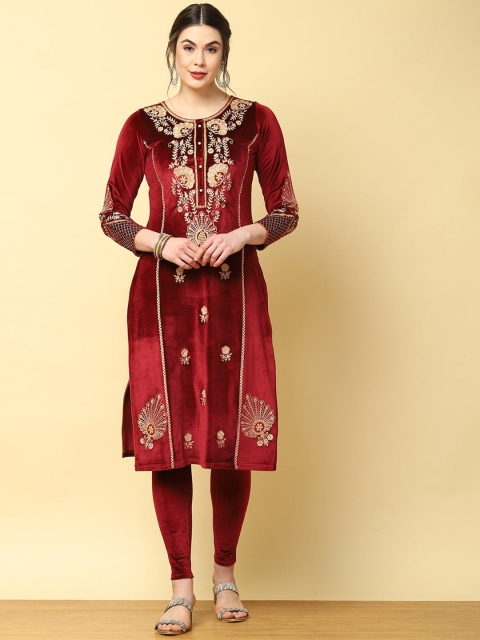 

Lakshita Women Red Geometric Embroidered Mirror Work Velvet Kurta