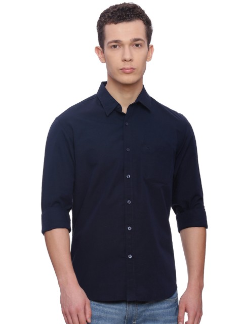 

Basics Men Navy Blue Slim Fit Solid Casual Shirt