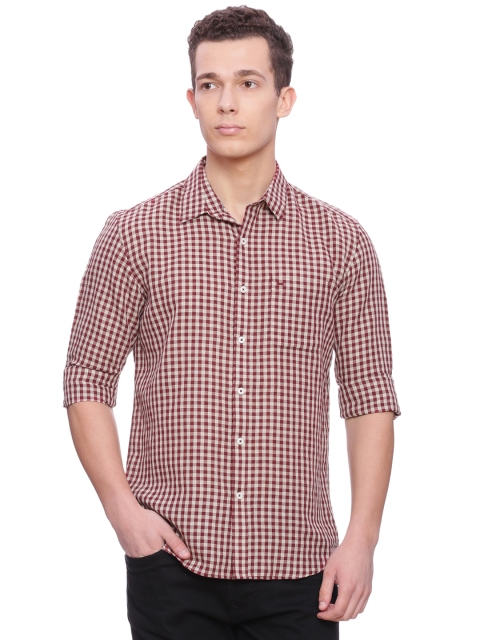 

Basics Men Maroon & Off-White Slim Fit Gingham Check Casual Shirt