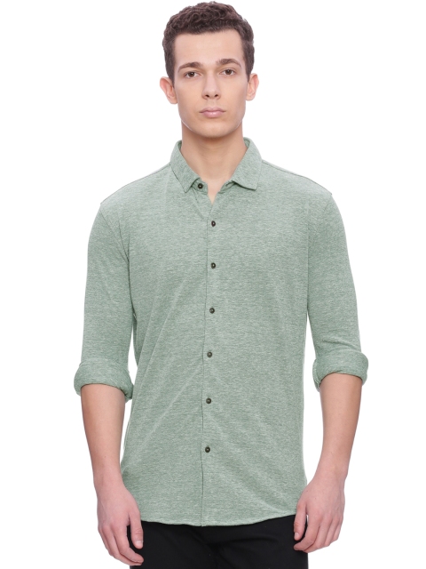 

Basics Men Green Slim Fit Solid Casual Shirt