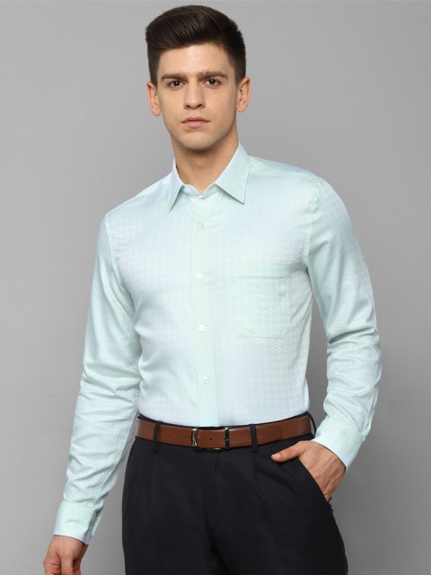 

Louis Philippe Men Blue Checked Formal Shirt