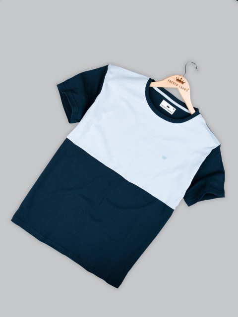 

FRENCH CROWN Men Blue & Navy Blue Colourblocked T-shirt