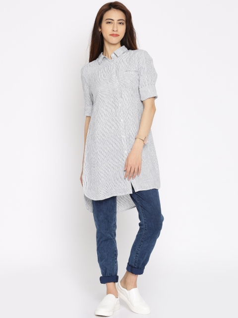 

Vero Moda Women Grey & White Striped Regular Fit Casual Shirt