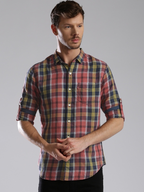 

Levis Men Coral Red & Blue Slim Fit Checked Casual Shirt