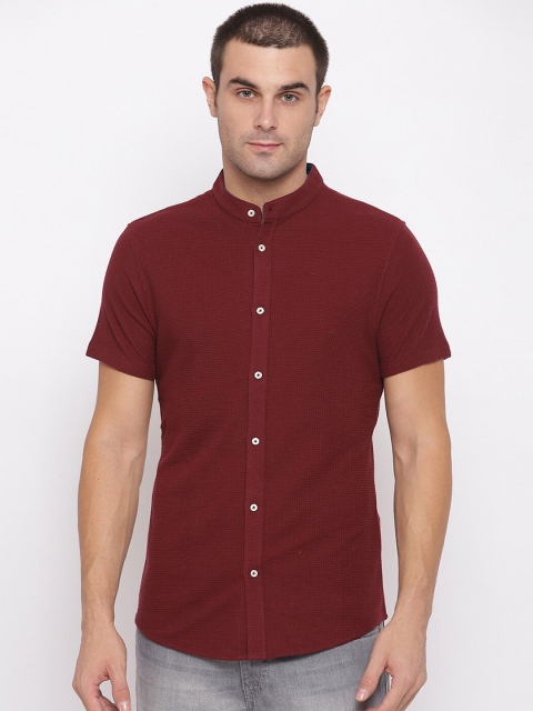 

R&B Men Maroon Classic Casual Shirt