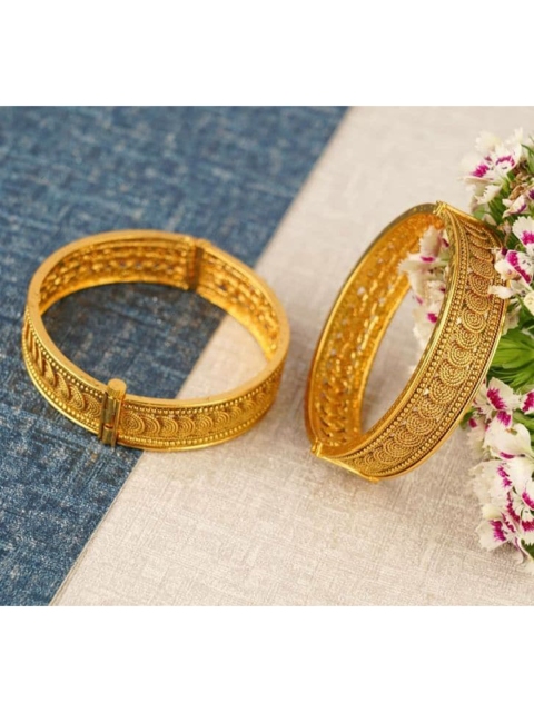 

FIROZA Set Of 2 Gold Plated Bangles